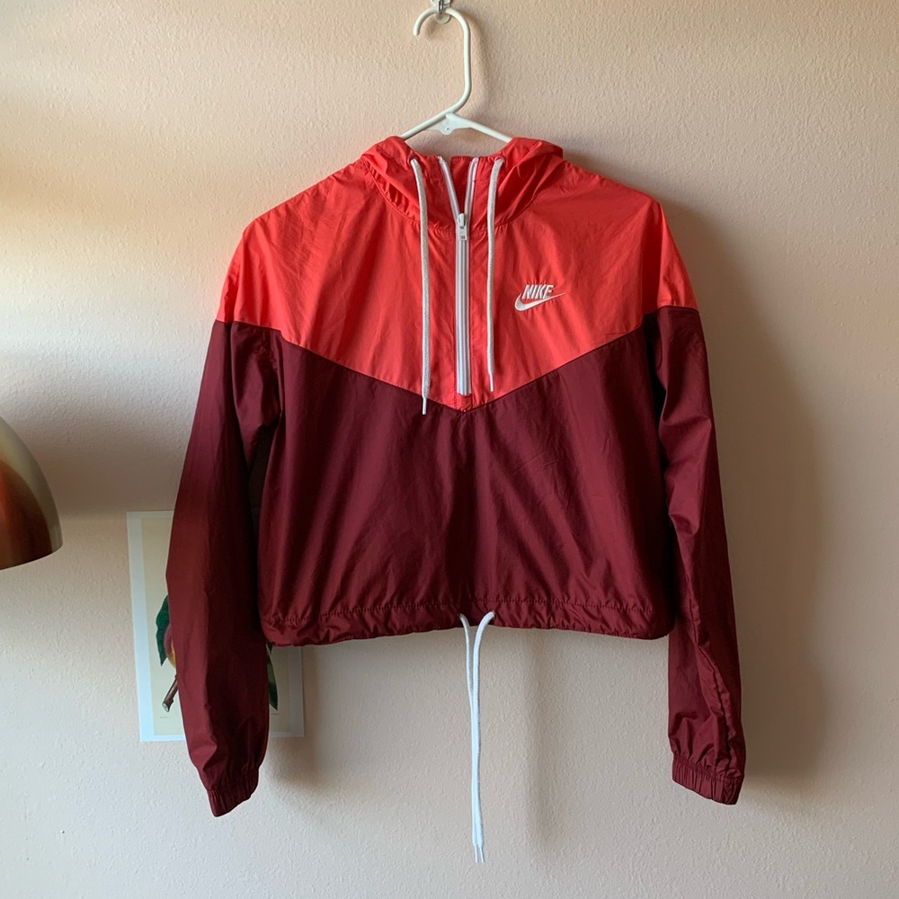 Nike color block cropped windbreaker with hood size XS